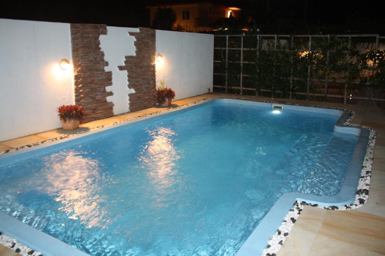 Roi Holiday Stay Гранд-Бэй Экстерьер фото